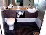 bathroom15.jpg